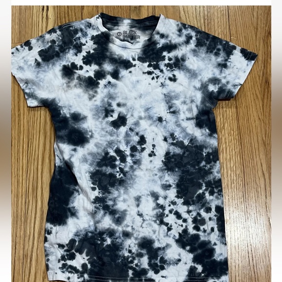 Hot Topic Black Matter Tie Dye Black Gray T Shirt XS - Picture 1 of 3